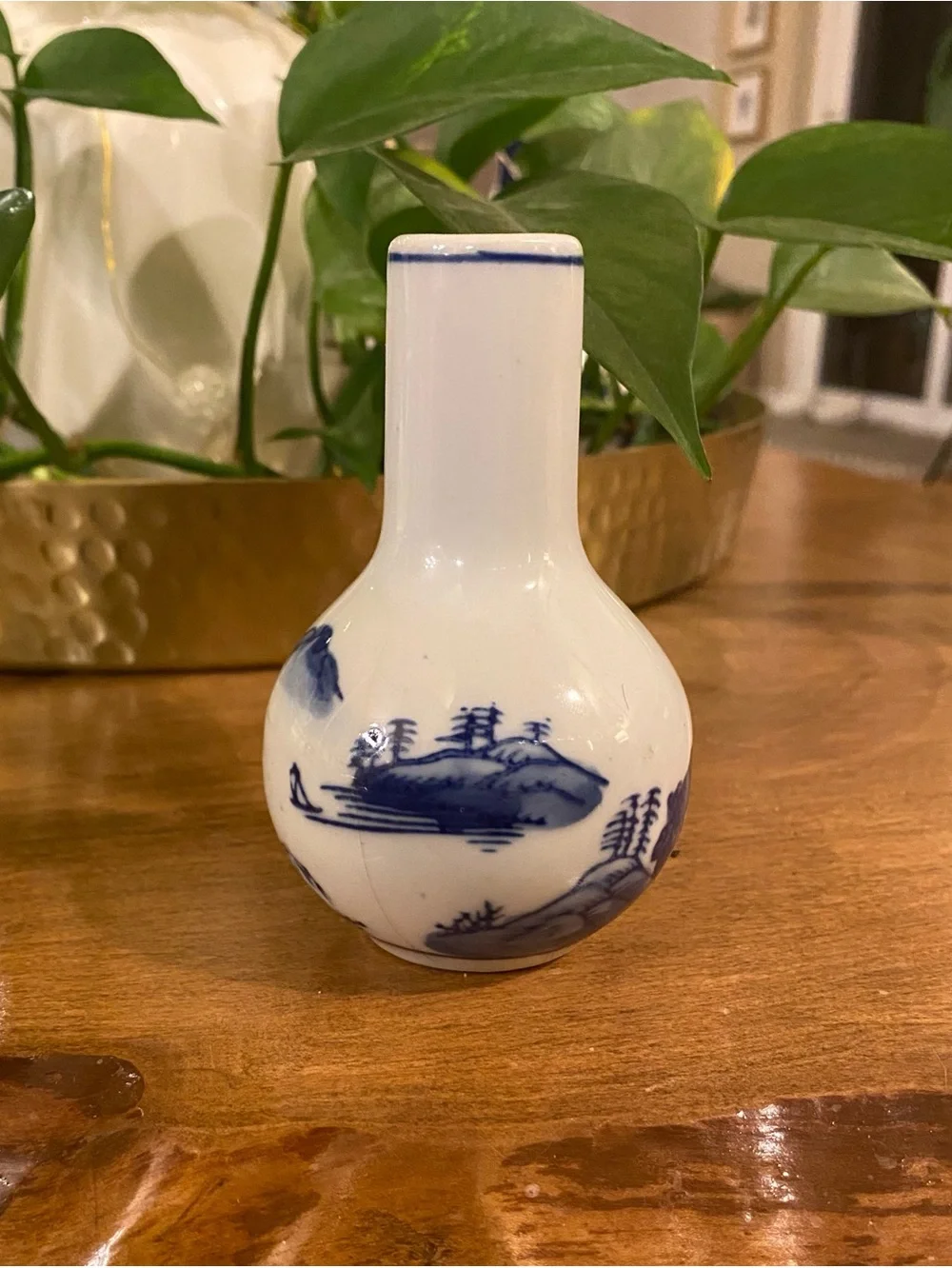 VTG Blue & White Chinoiserie Porcelain Miniature Jar Bud Vase Landscape Pagoda